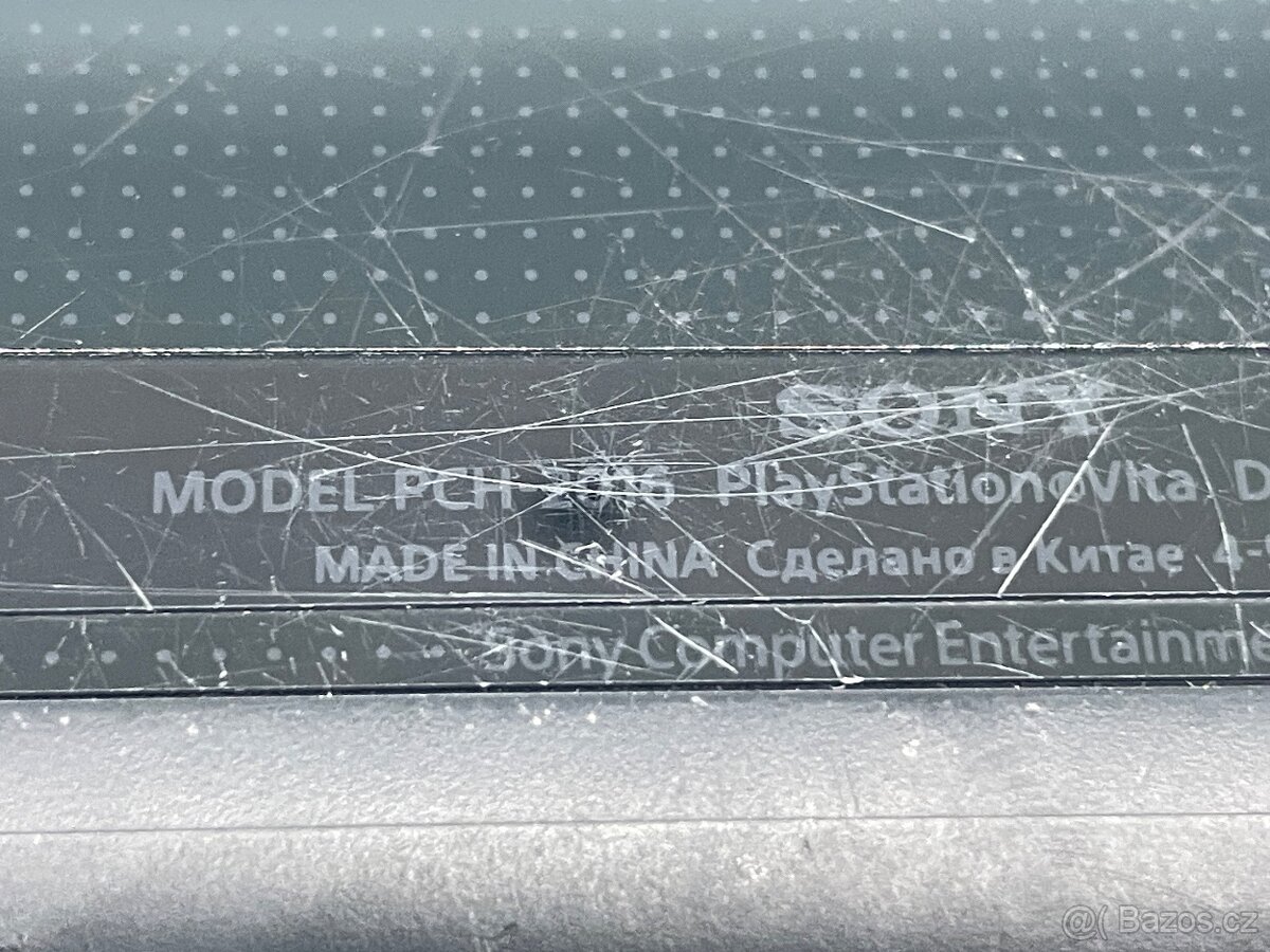 PS VITA PCH-2016 LCD - 13
