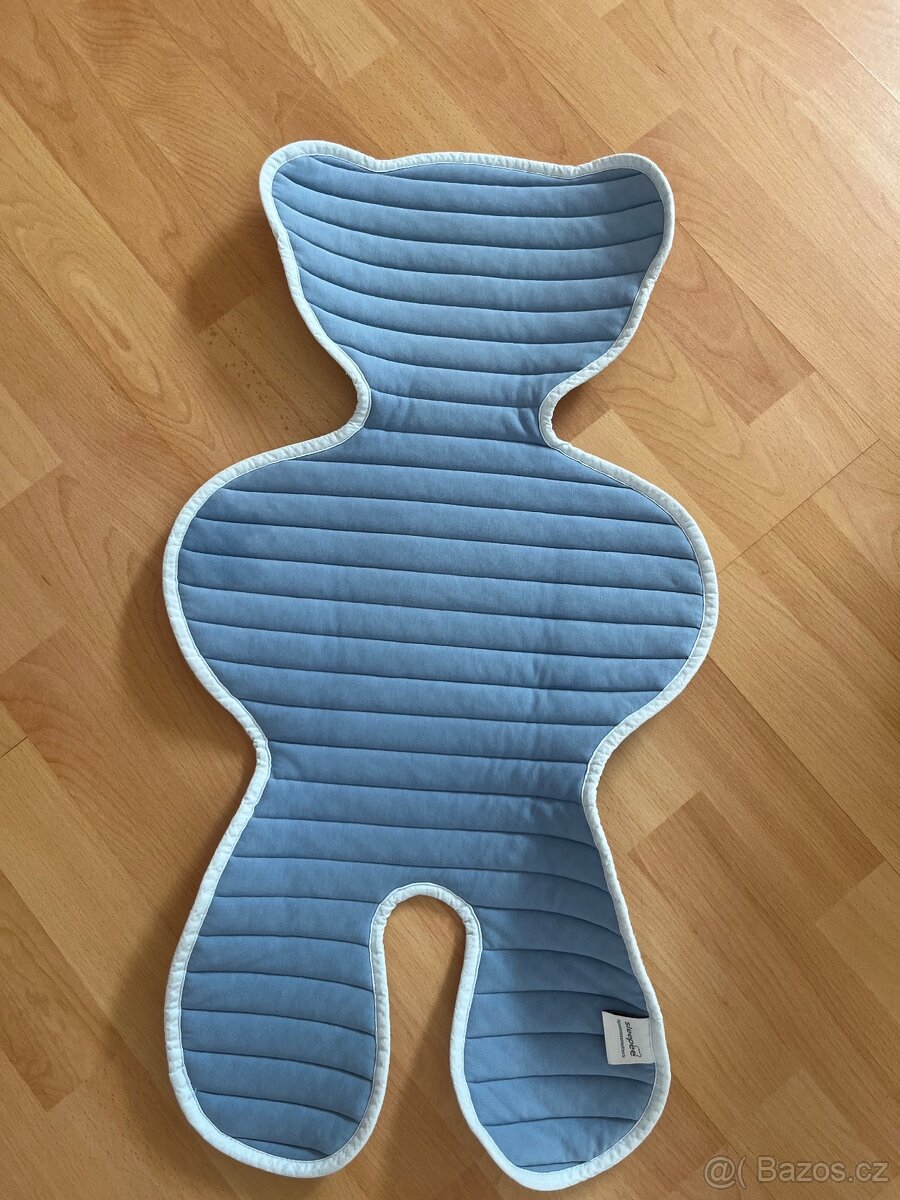 Prodám autosedačku Cybex s isofixem plus 2 vložky - 13