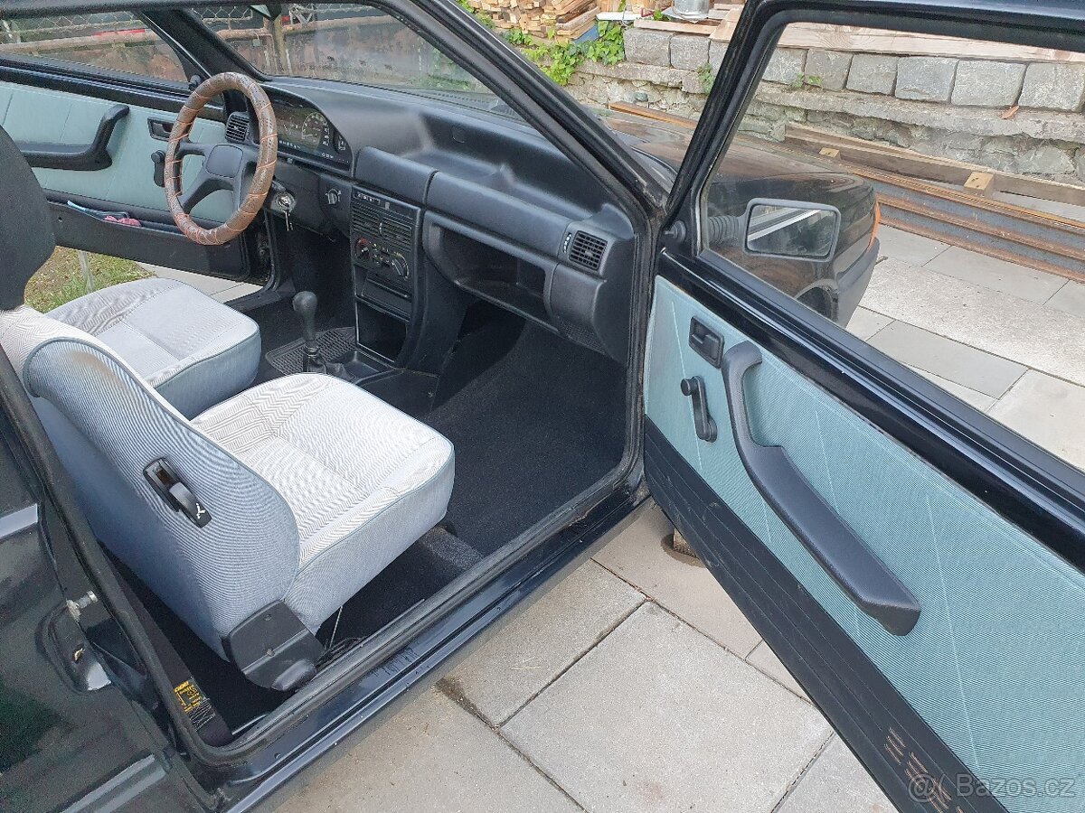 Fiat Uno - 13