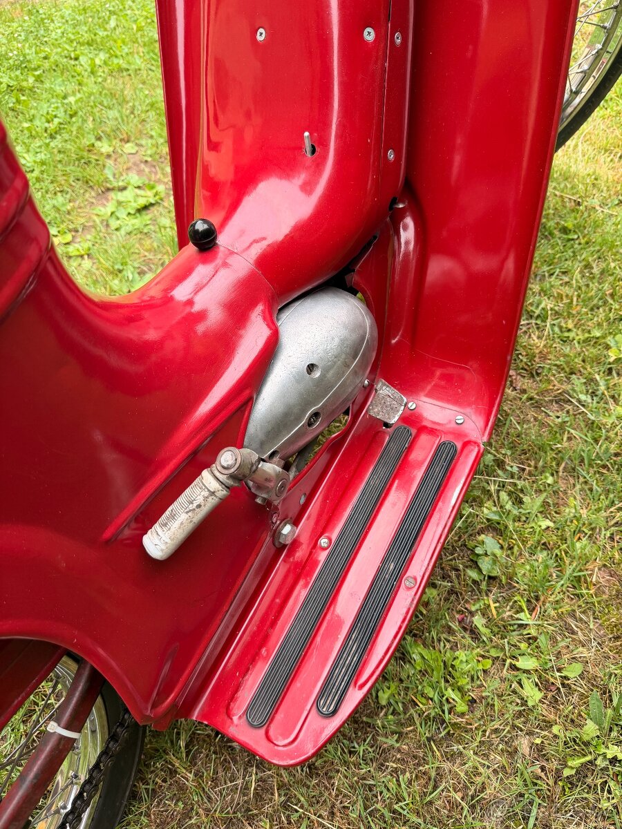 Jawa 555 De Luxe - 13