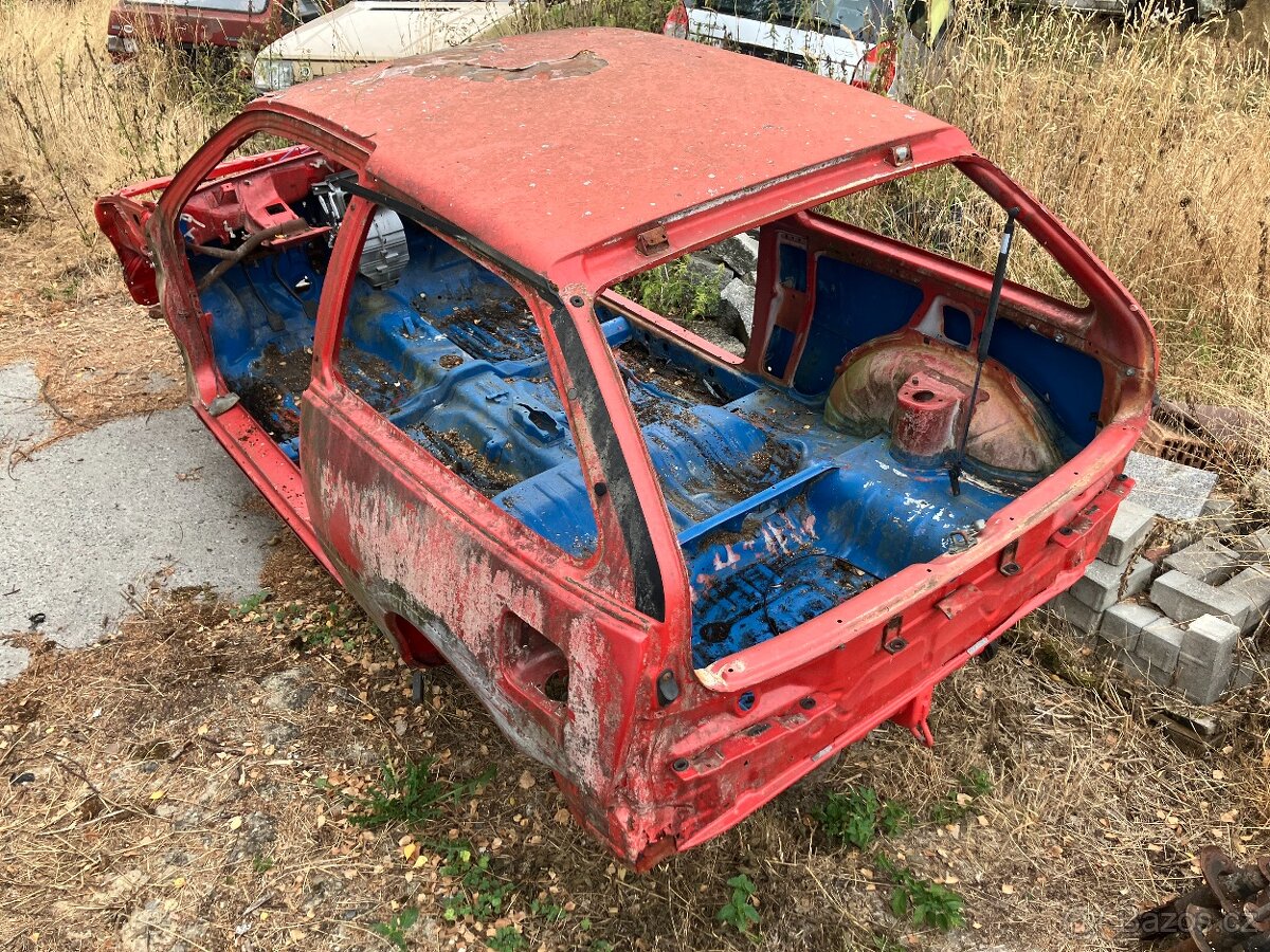 Suzuki Swift mk2 1.3 GTi - 13