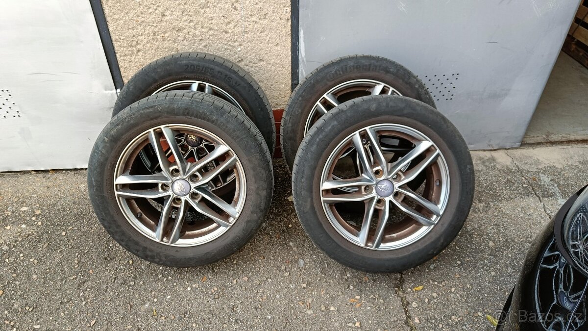 Ford Focus 1.0 EcoBoost 92kw benzín kombi - 13