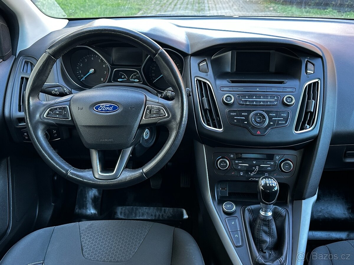 Ford Focus III 1.5 EcoBoost 110kW Facelift 2015 1. Majitel - 13