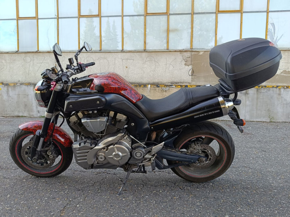 Yamaha MT 01 - 13
