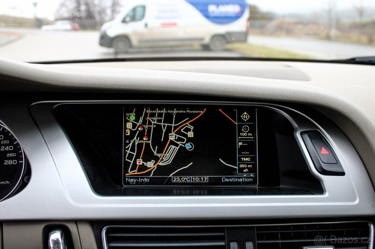 Audi A4 Avant 2.0 TDI - 13