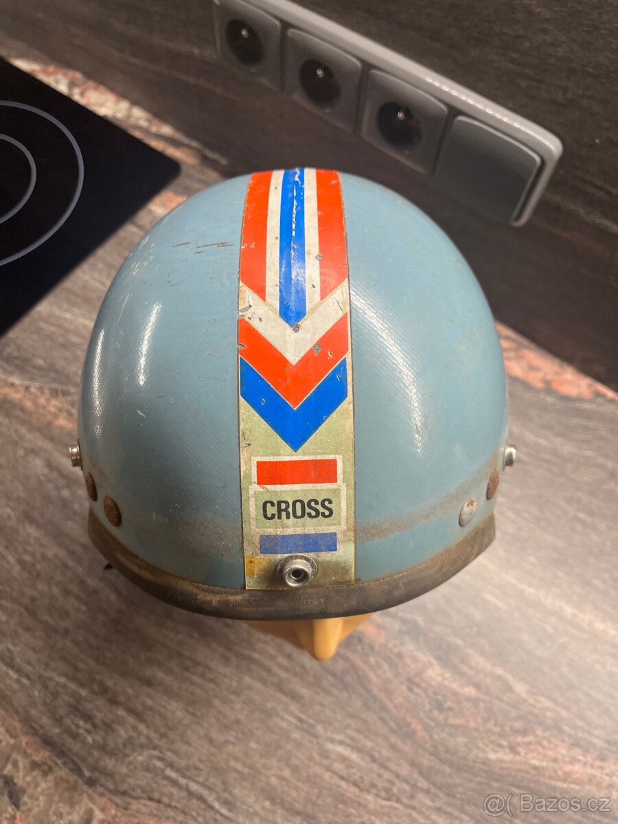 Helma Cassida Cross - 13