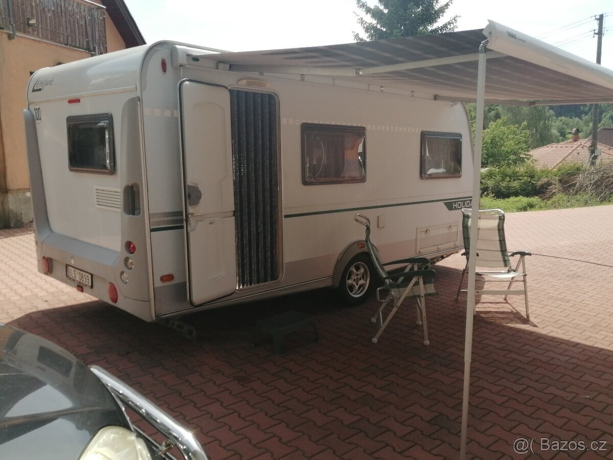 Obytný přívěs karavan Knaus Eifelland Holiday 460 - 13