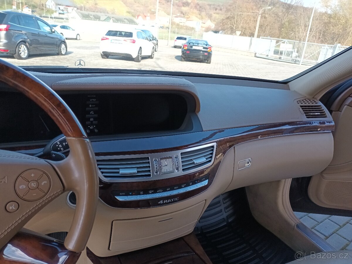 Mercedes-Benz Třídy S 3,0 350CDI,4MAT,ČR,1MAJ,KOLA - 13