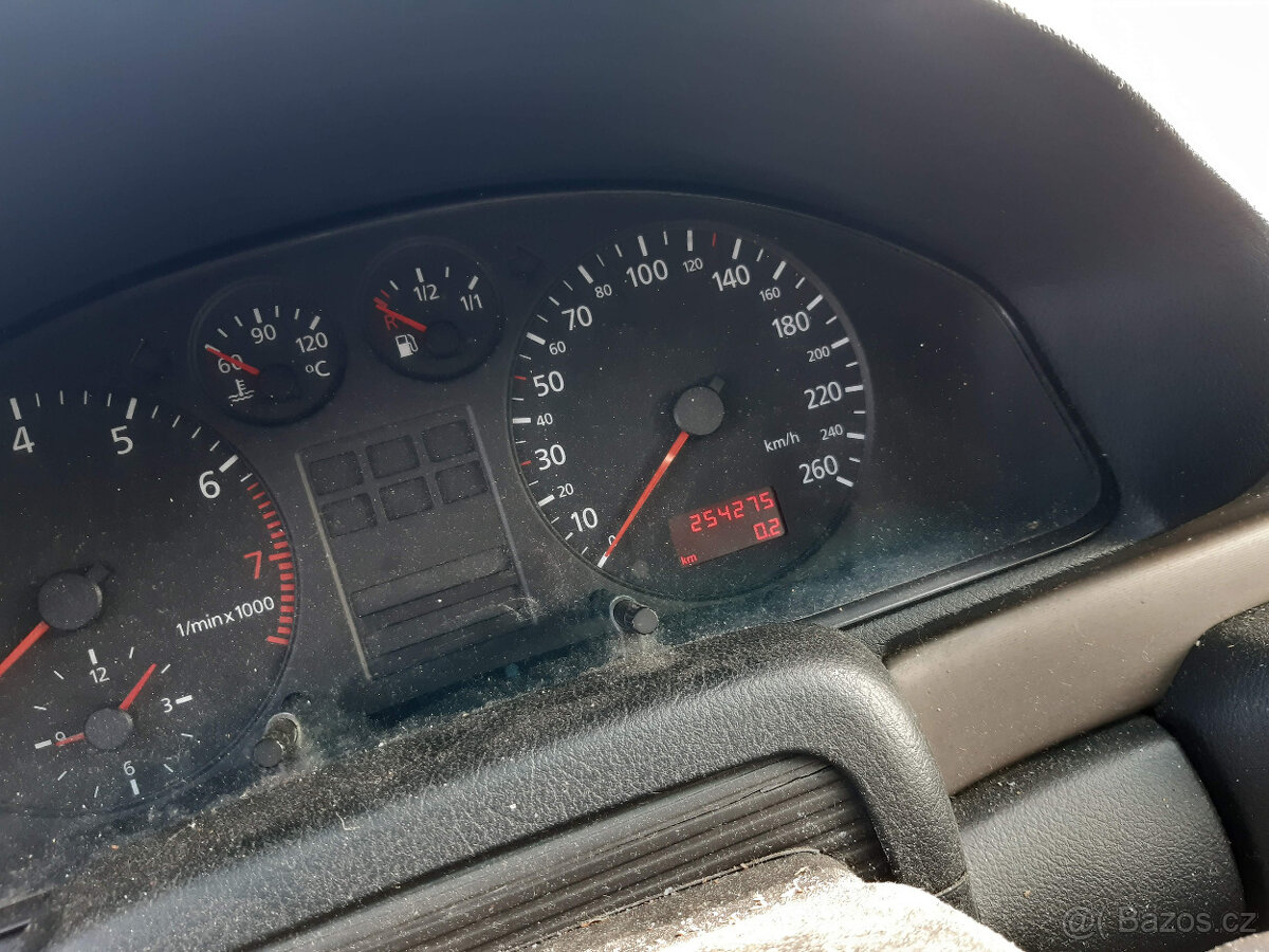 Audi A4 1,8 20V 1999 Avant - díly - 13