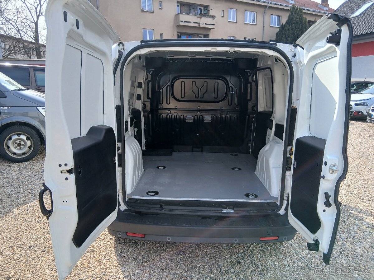 Fiat Doblo 1.3 MJTD 59KW L1 - 13