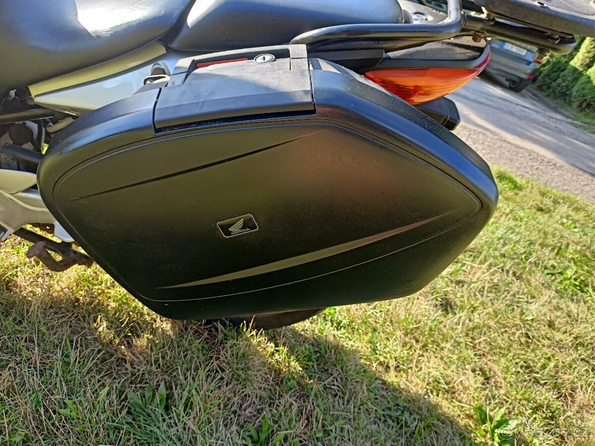 Honda cbf 600 n - 13