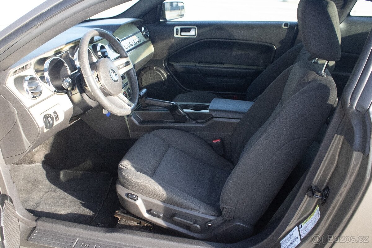 Ford Mustang 155kW (2004) V6 - 13