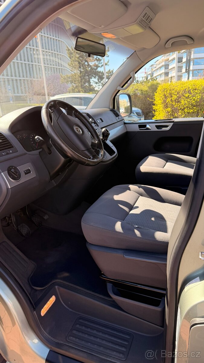 Volkswagen Multivan T5 2.5 TDI, 94 kW, r. v. 2008 - 13