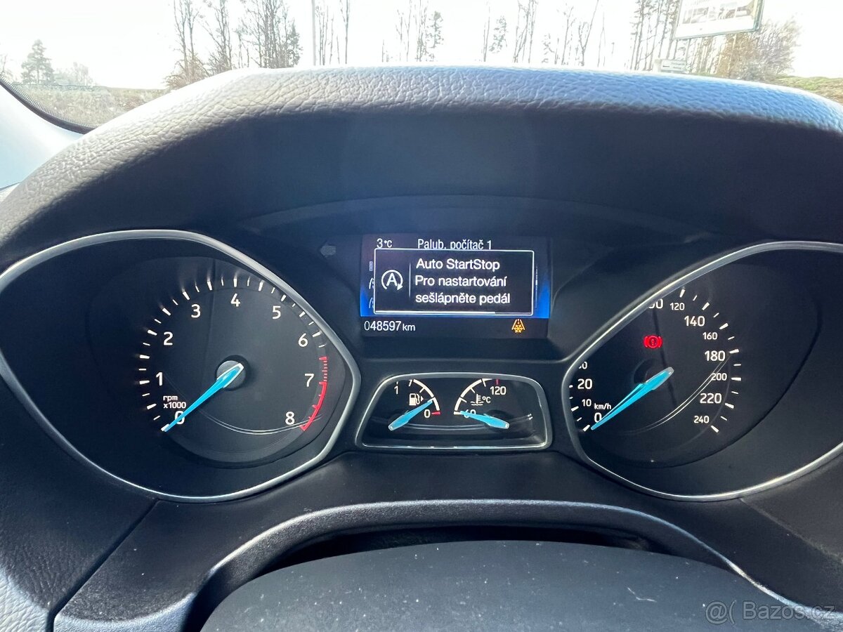 Ford Focus 1.5 EcoBoost,150PS, rok 10/2017 - 13