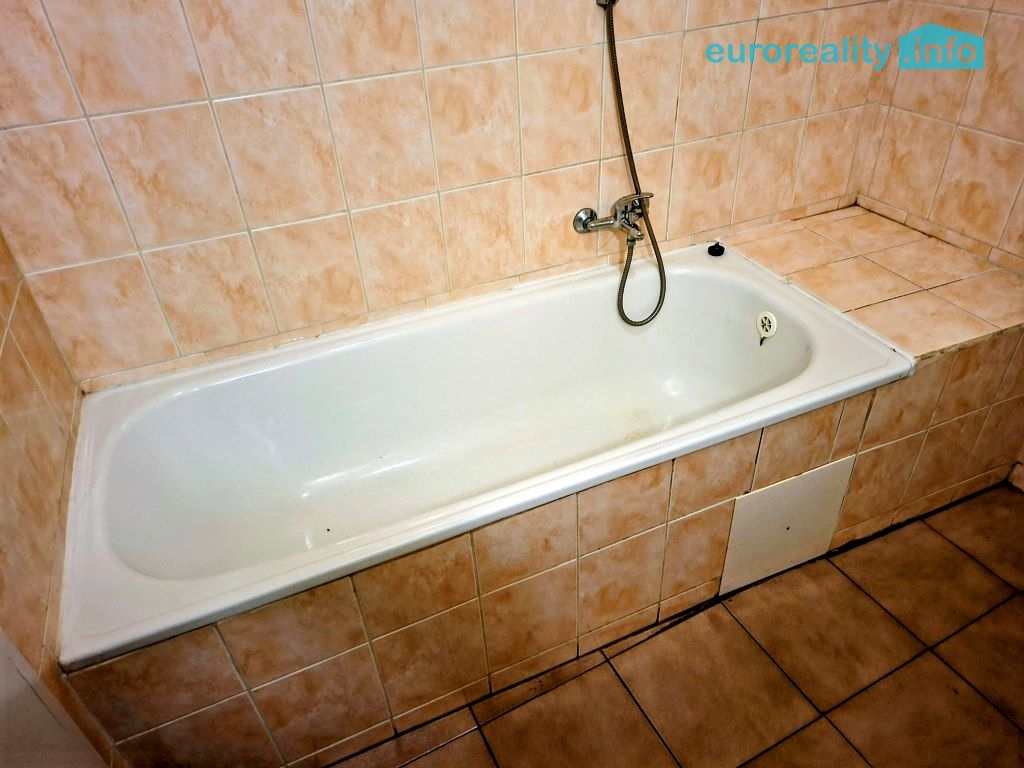 Prodej, rodinný dům, Verneřice - 13
