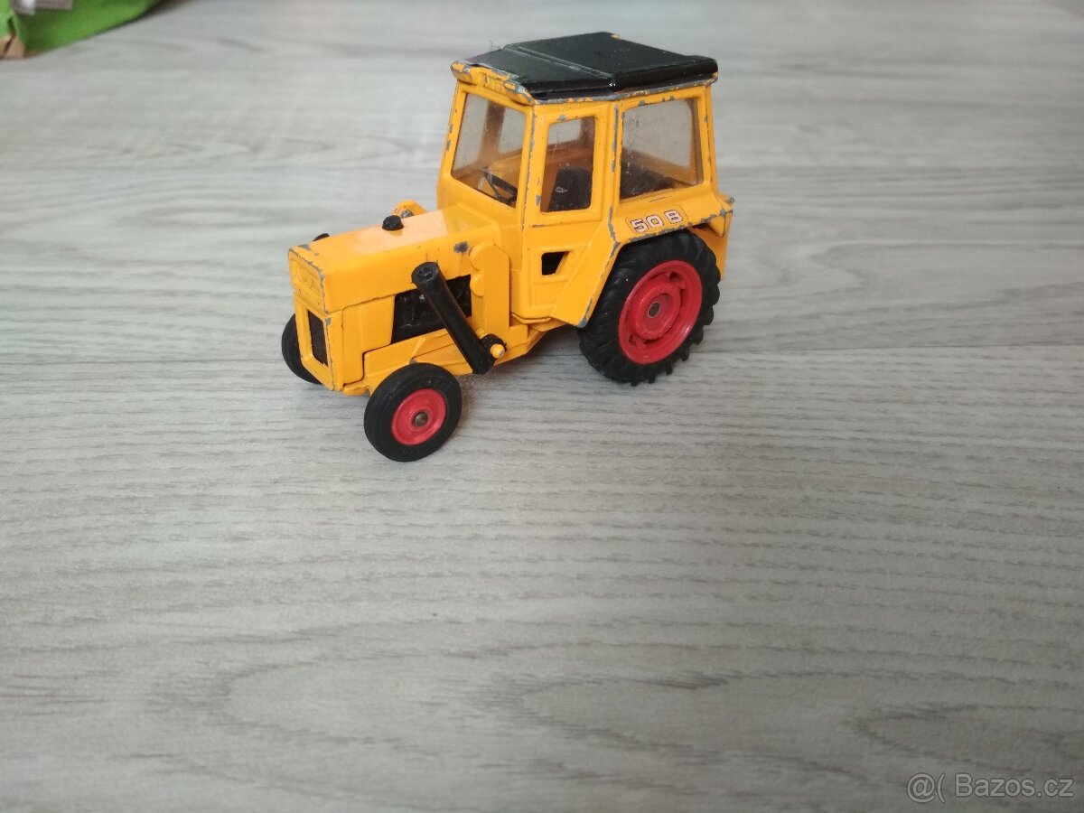 autíčka Corgi větší (Anglie) - 13