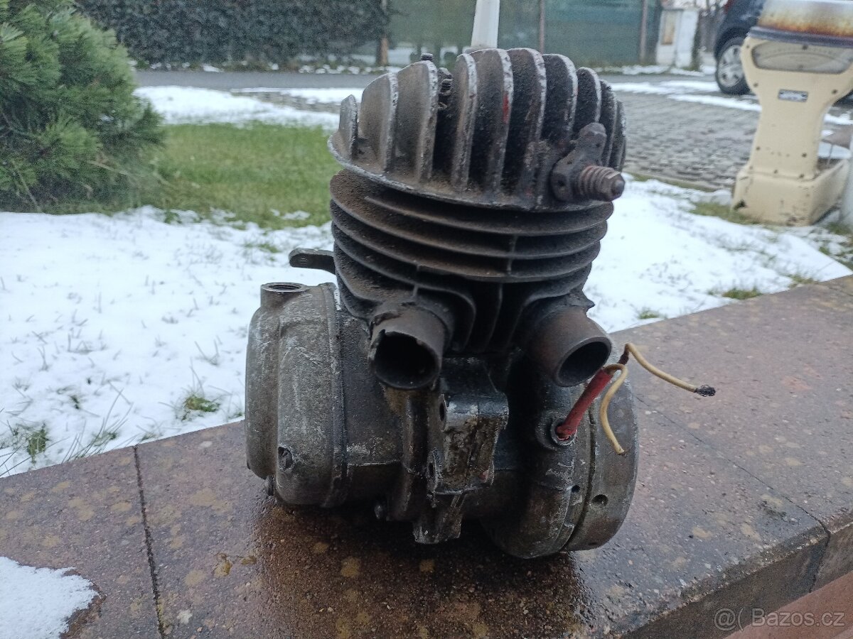 ČZ 98 125 A,B,C,T, 125,150 C - 13