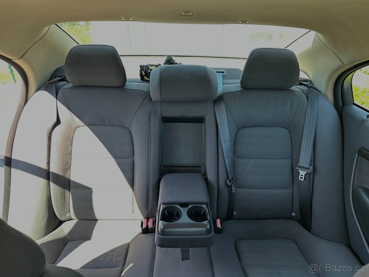 VOLVO S80 D5 - 13