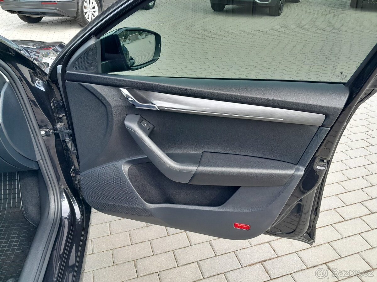 Škoda Octavia 1,5 TSI,110KW,DSG,STYLE,TAŽNÉ, - 13