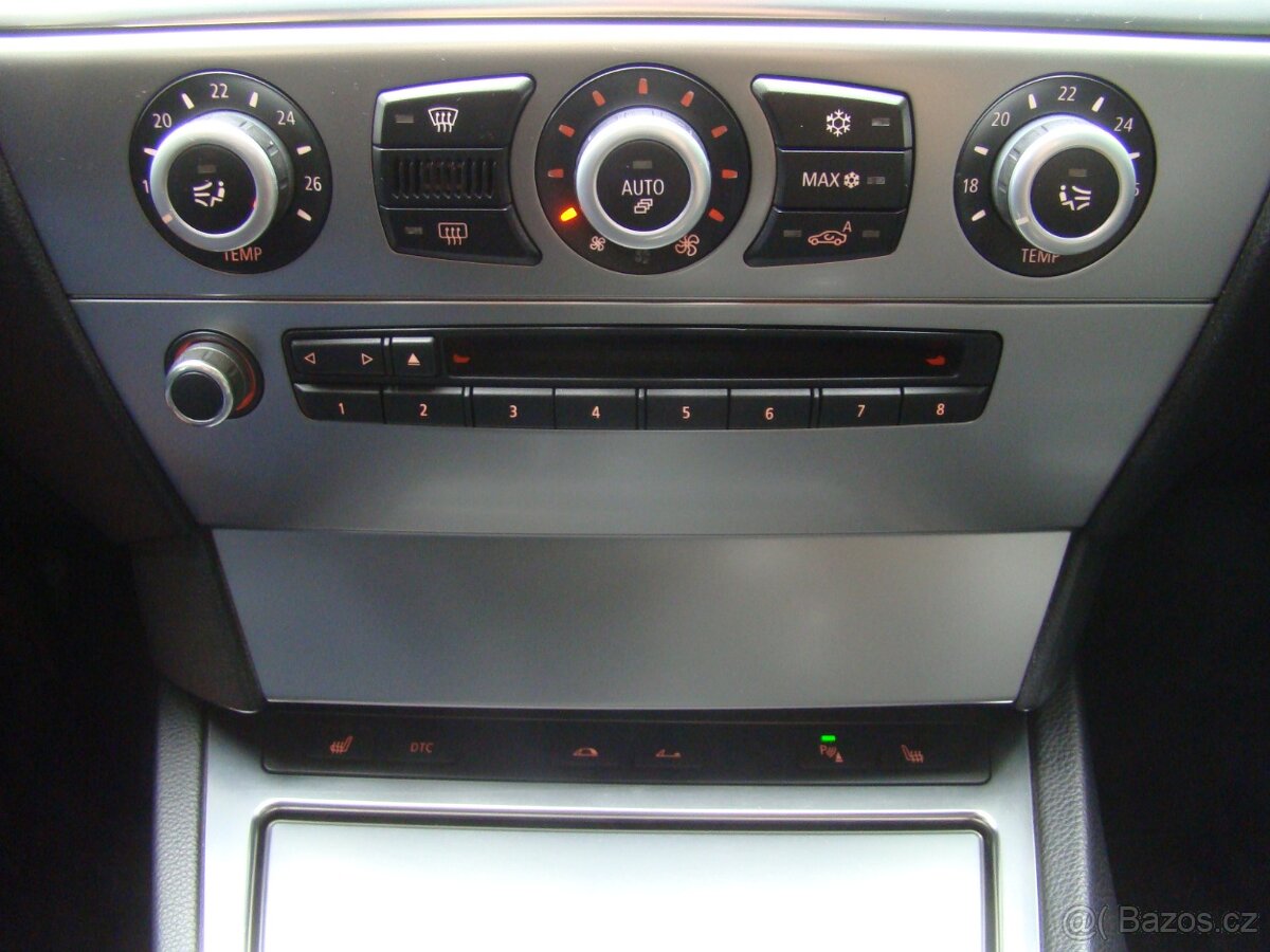 BMW Řada 6 630i E64 TOP STAV - 13