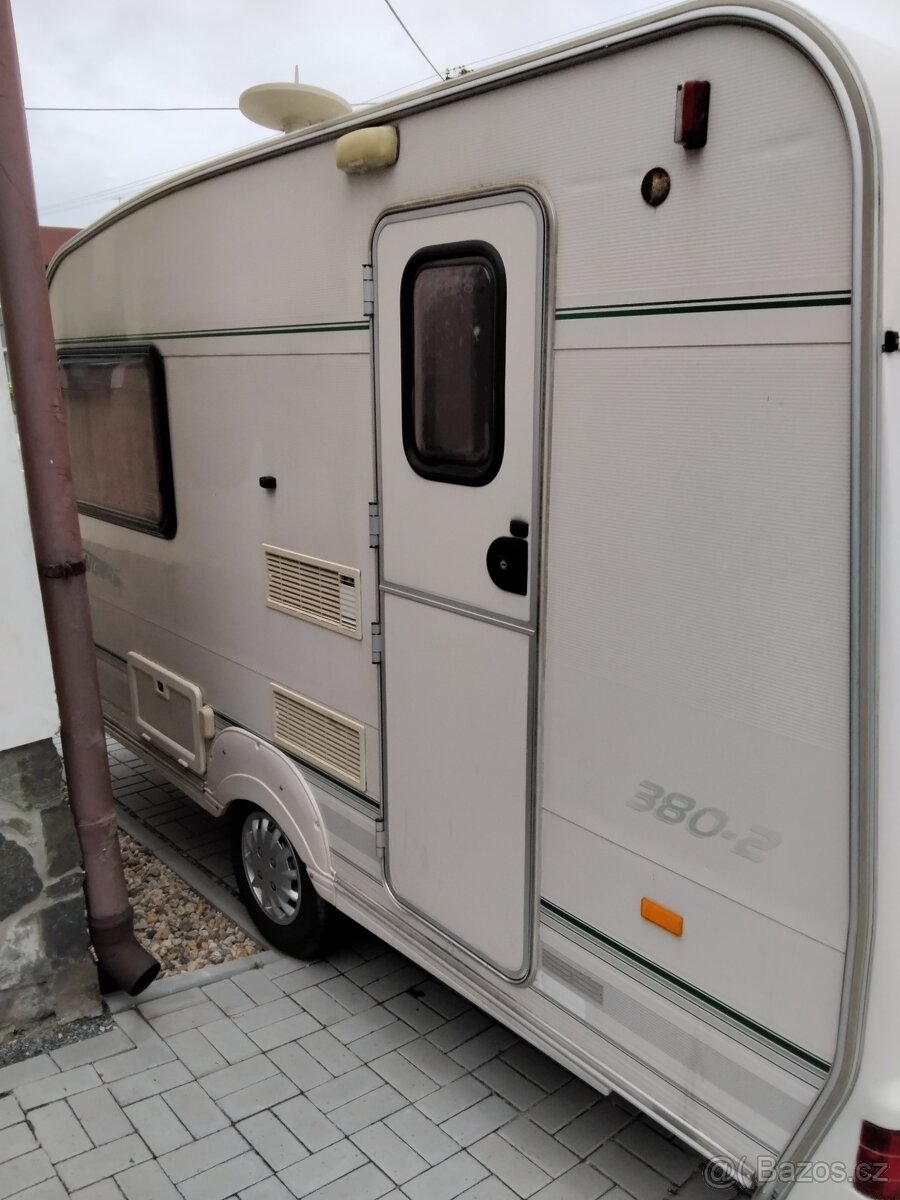 Karavan, obytný automobil - 13