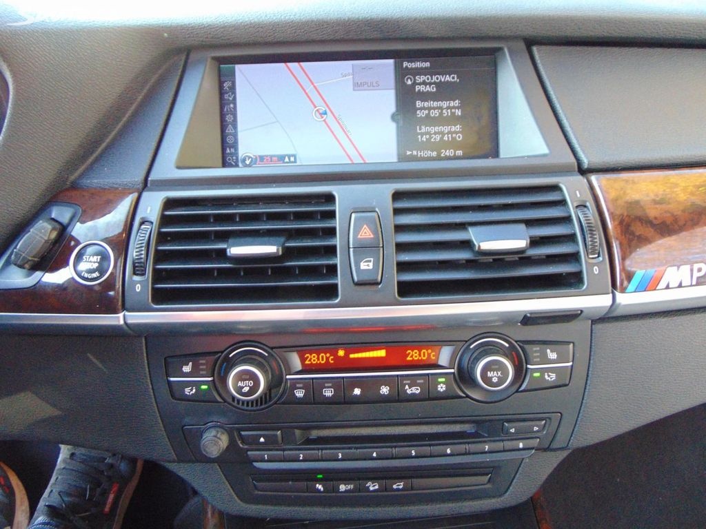 BMW X5, 3,0 D
Ojeté, 2010, 282 000 km - 13