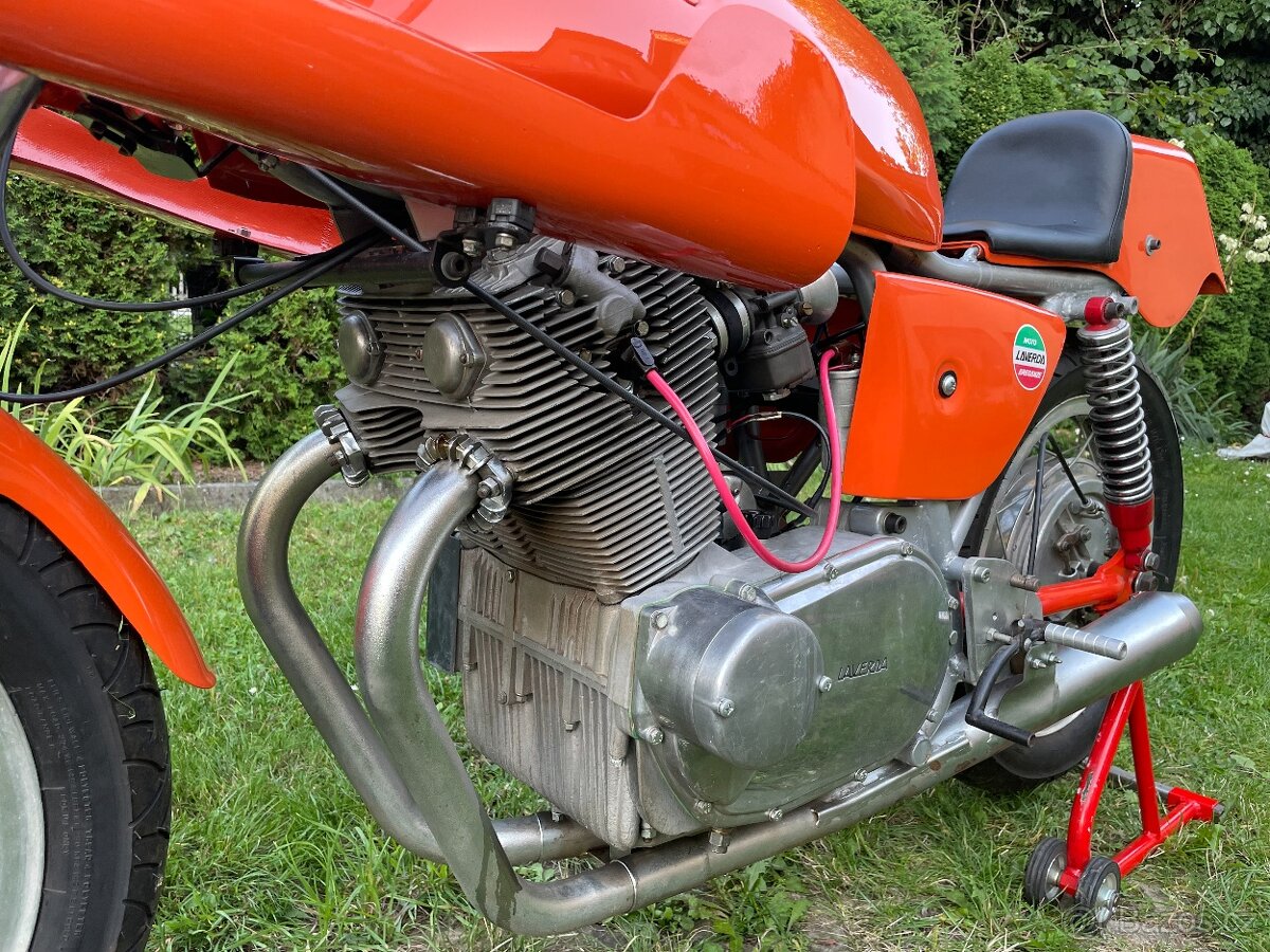 Laverda 750 SFC Replica - 13