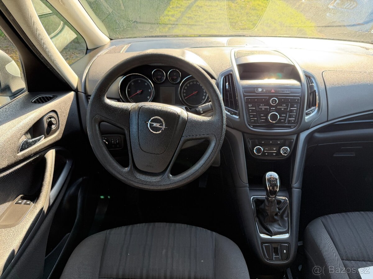 Opel Zafira 2.0 CDTi 7 MIST - 13