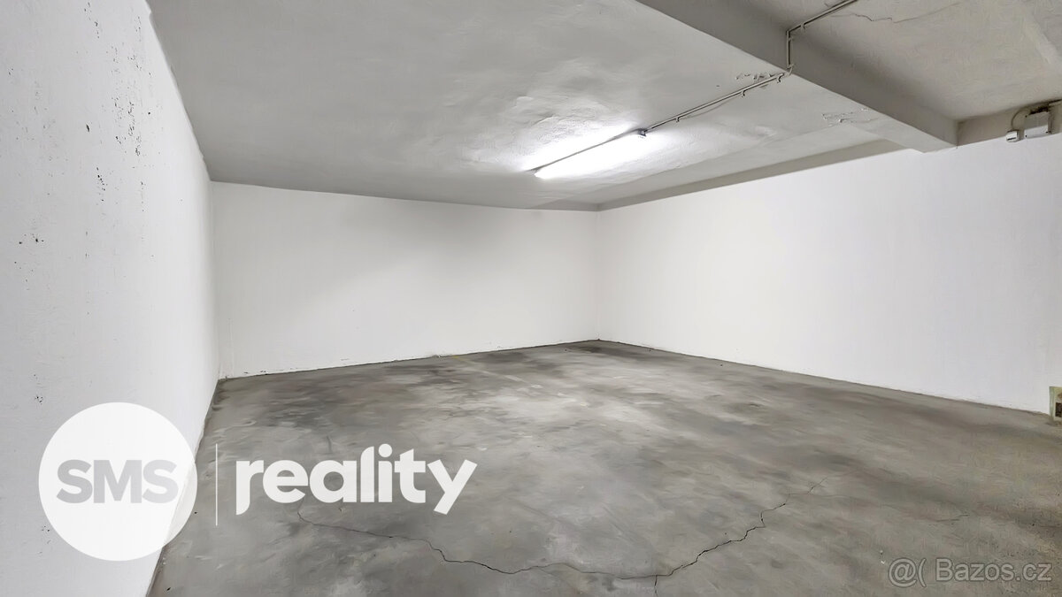 Pronájem stylového bytu 3+kk s terasou 30 m² – luxus a komfo - 13