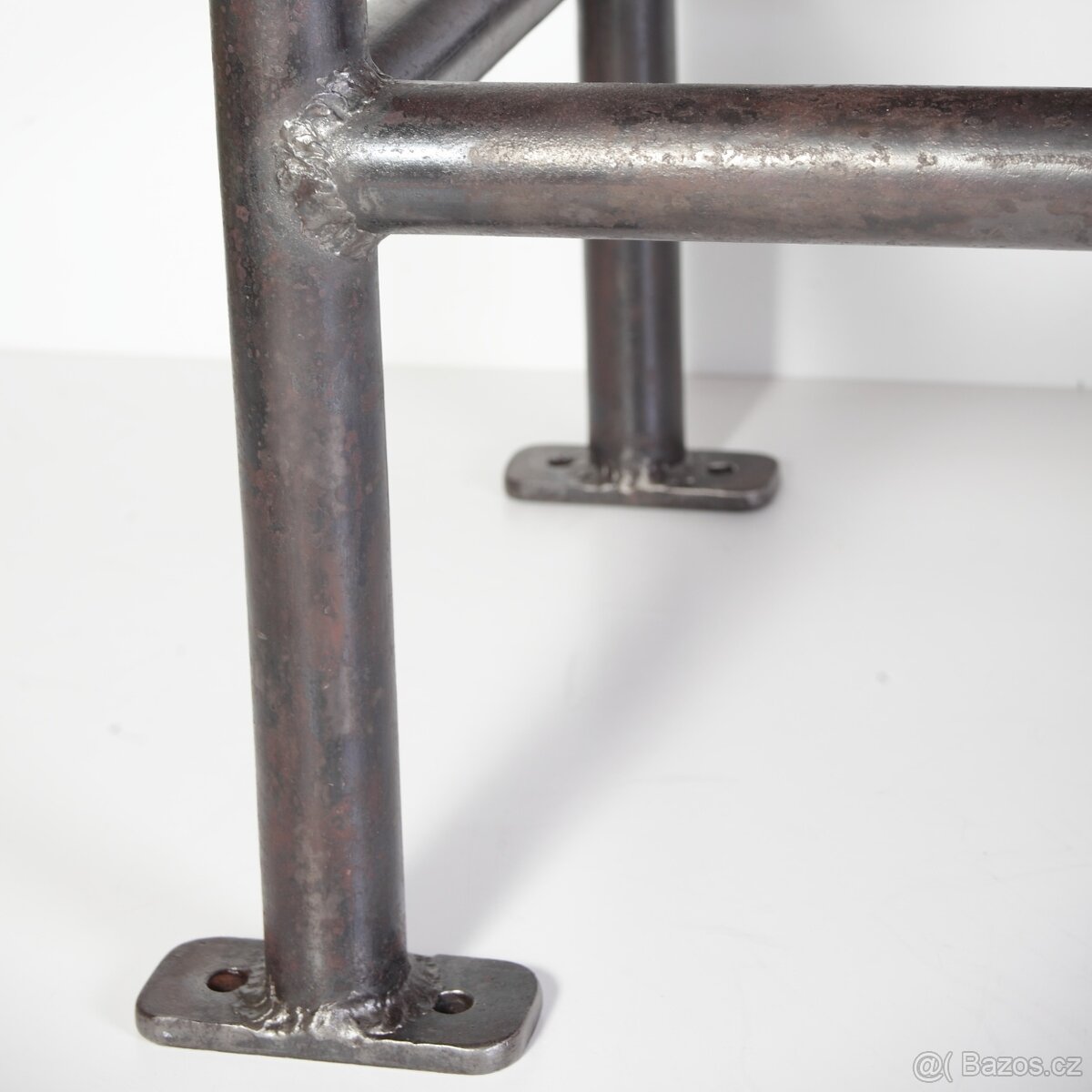 Industriální Pracovní Stůl - 13