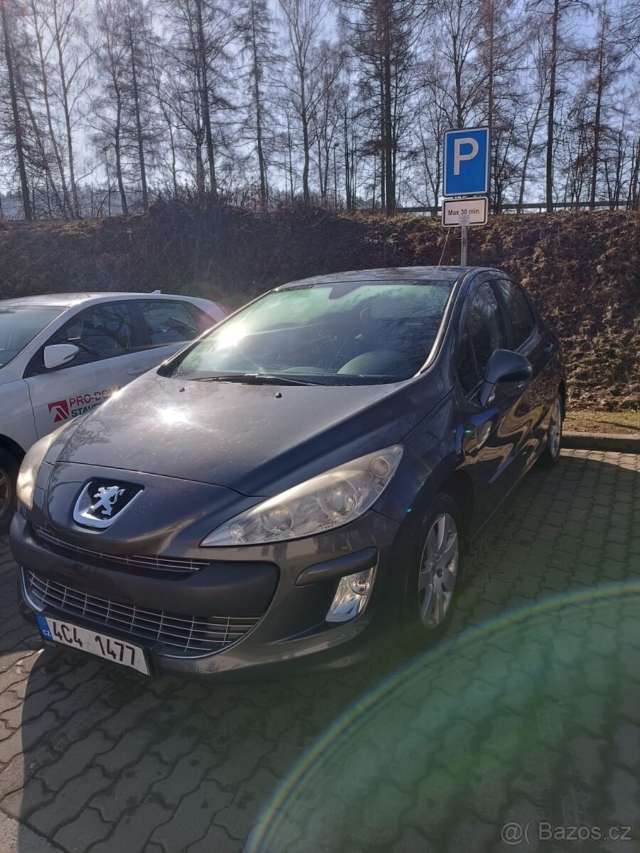 Peugeot 308 2008 - 13