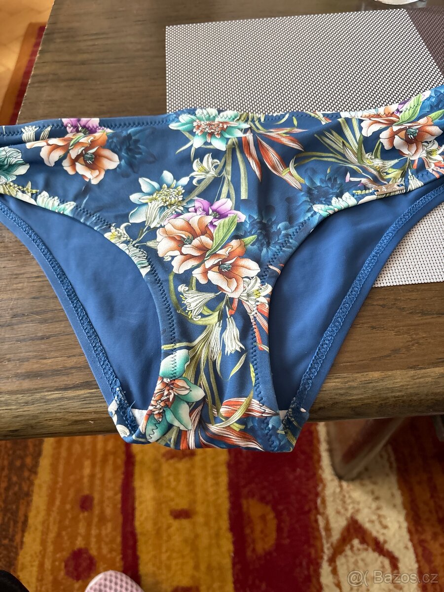 Ds.a ps. tricka a svetry, kosile, plavky ,tepla sala,rifle - 13