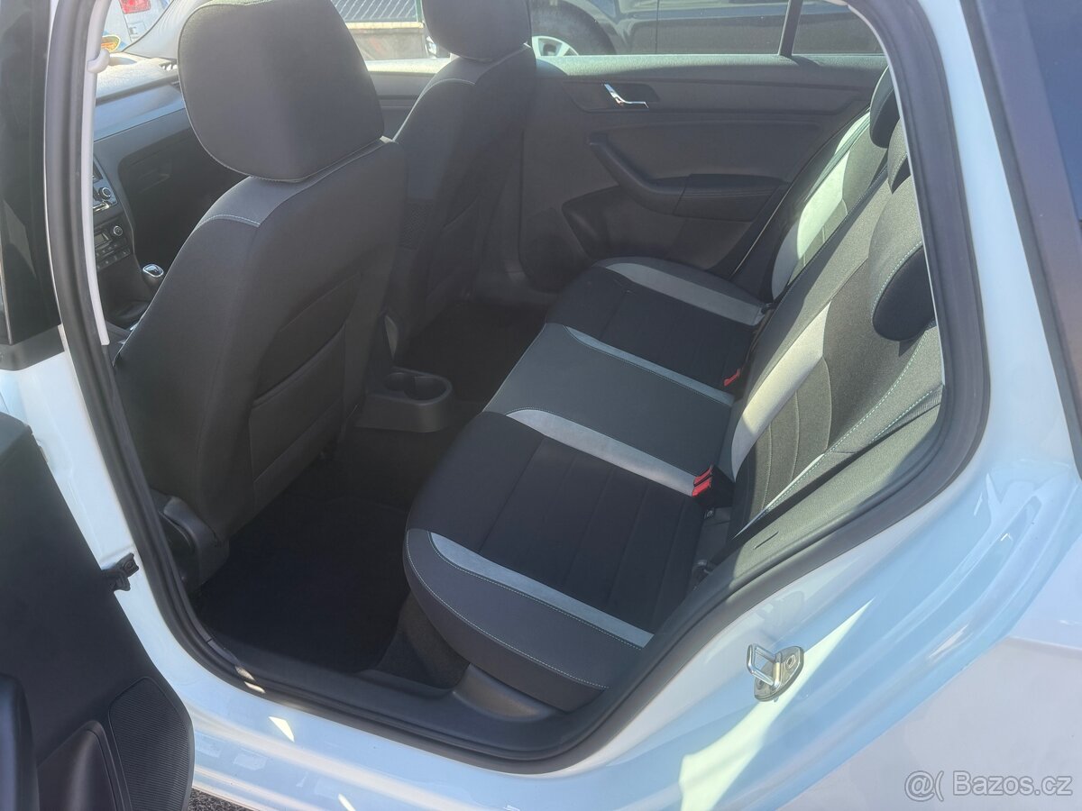 Škoda Rapid Spaceback 1.2 TSI 66 KW, 2016, PANORAMA - 13