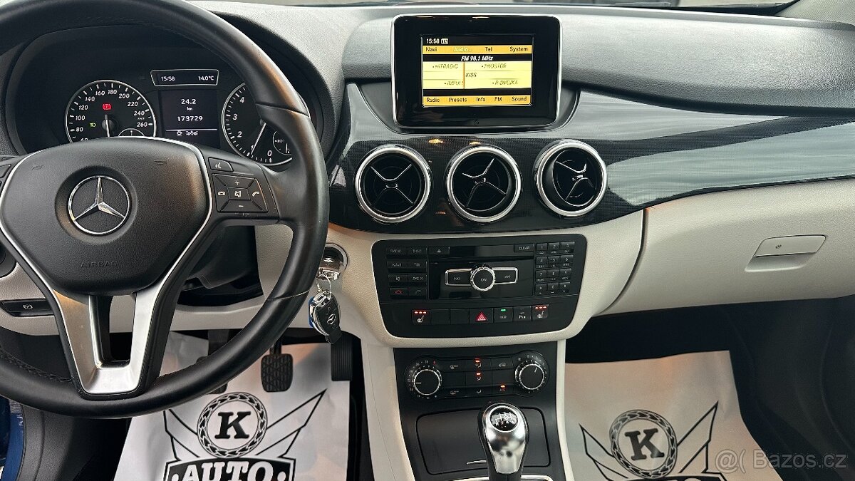 Mercedes-Benz B200i 115kW ALU,Kůže,PDC - 13
