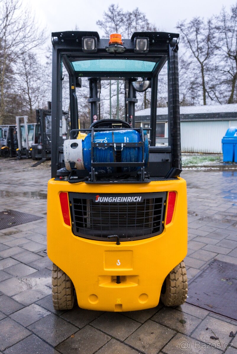 Vysokozdvižný vozík Jungheinrich TFG 320s - 13