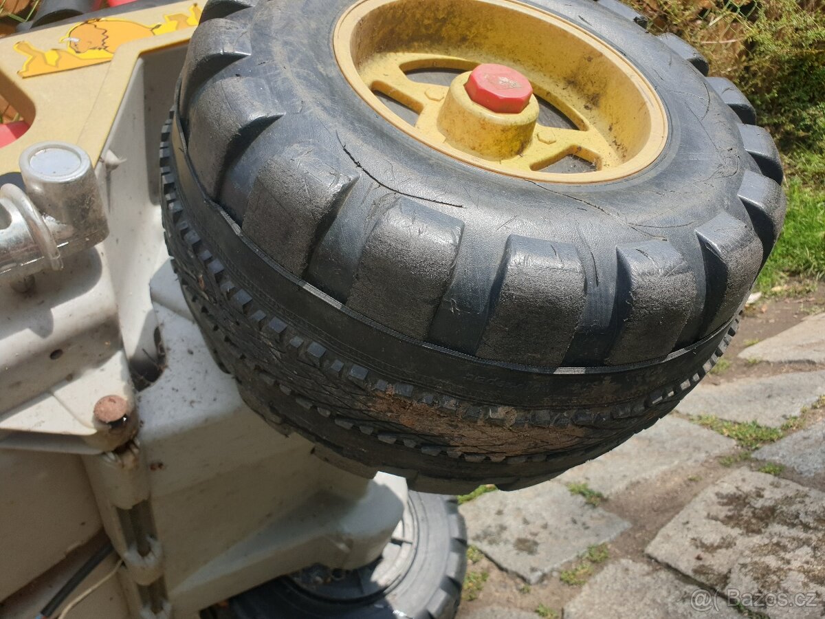 Pegperego el. Jeep autíčko - 13
