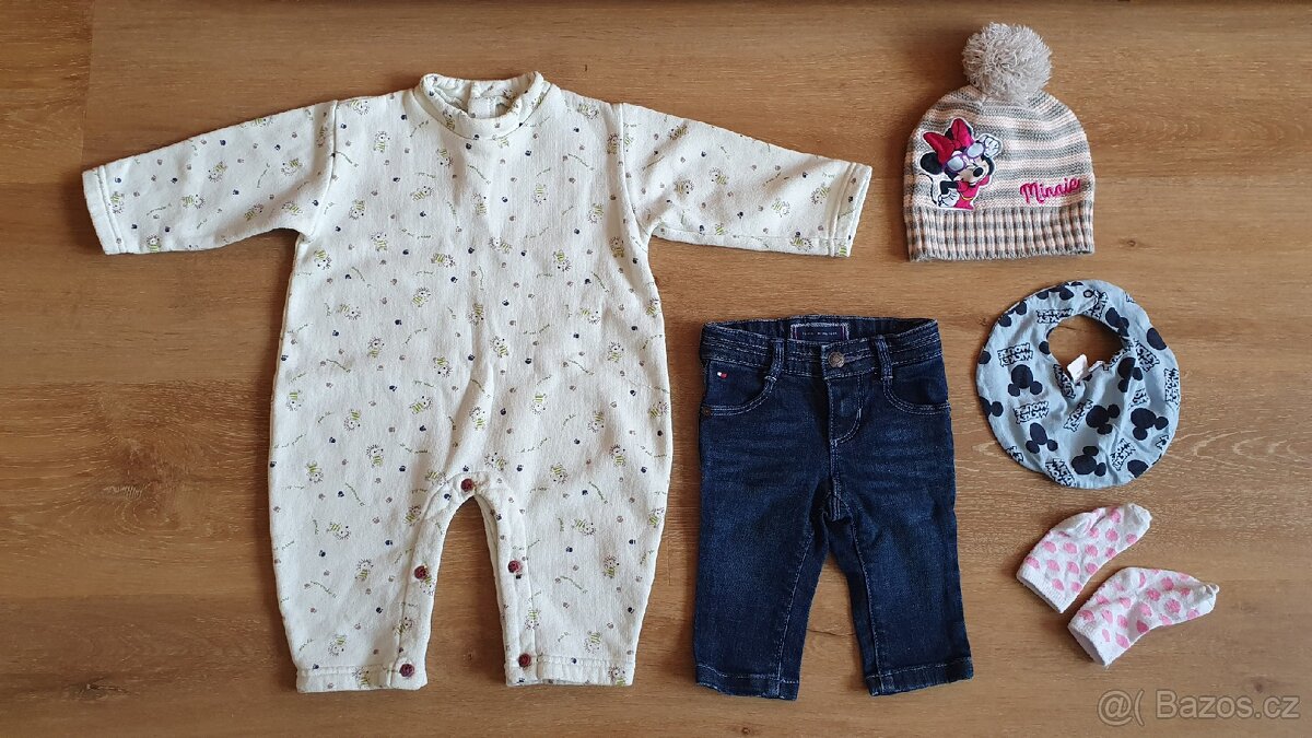 Oblečení a potřeby pro miminko - 13