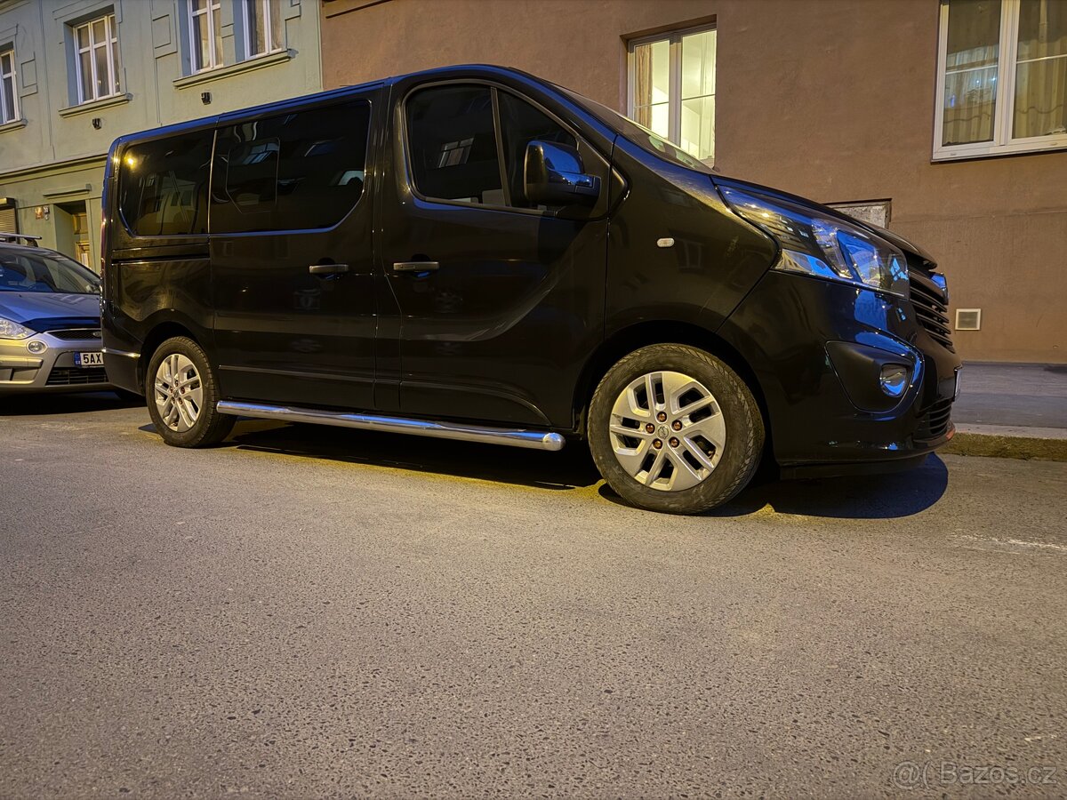 Opel Vivaro 1.6 bi-Turbo 2016 - 13