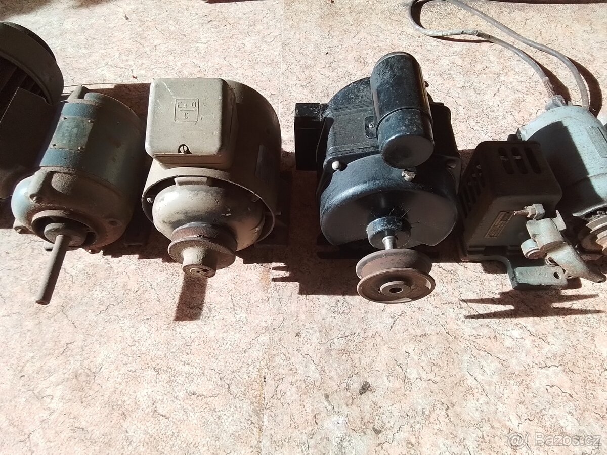 Elektrické motory 360,220 - 13
