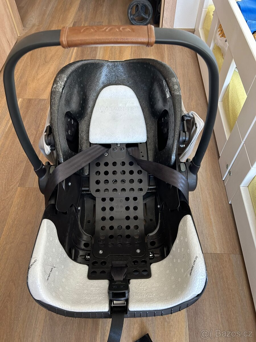 Autosedacka NUNA ARRA NEXT + isofix 360 - 13