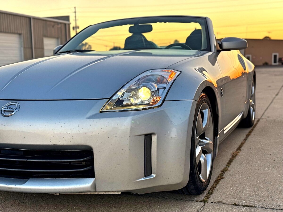 2006 Nissan 350Z Touring | 3.5L V6 - 13