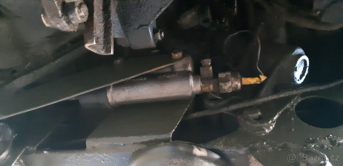 Prodám Jeep Willys - 13