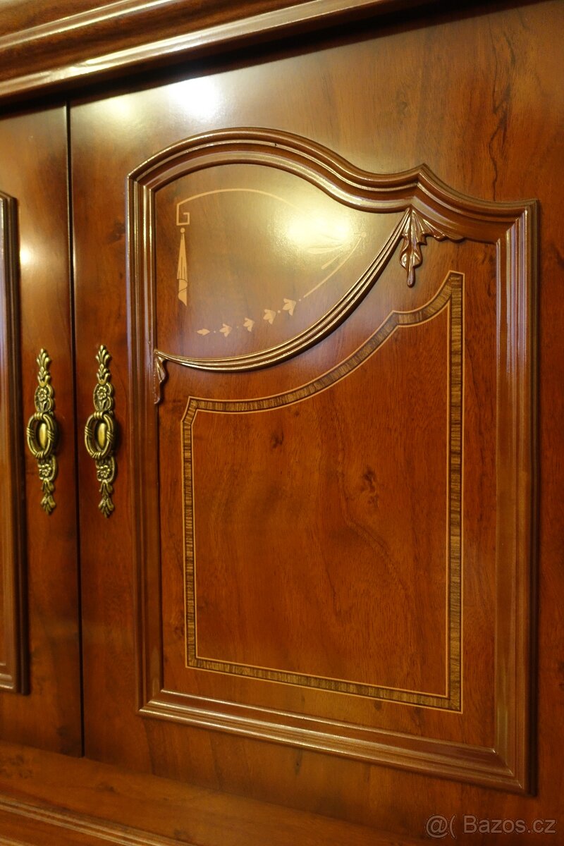 Skriňa/ obývacia stena - 13