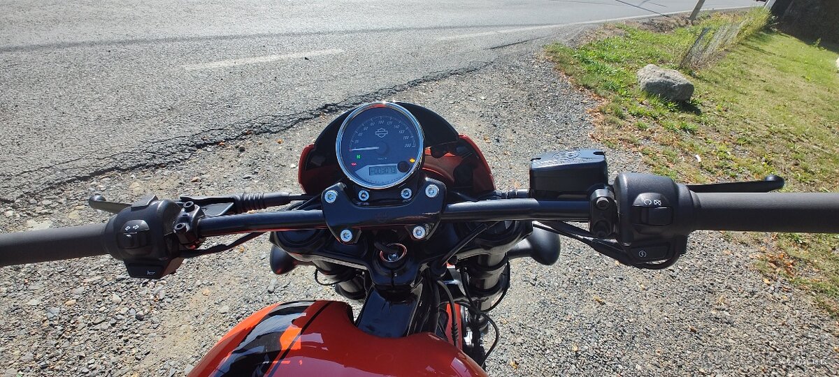 Harley Davidson Street Rod XG750A - 13