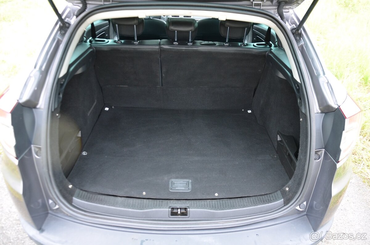 Renault Megane 3 kombi, 2.0 dCi, 118kW, max.výbava - 13