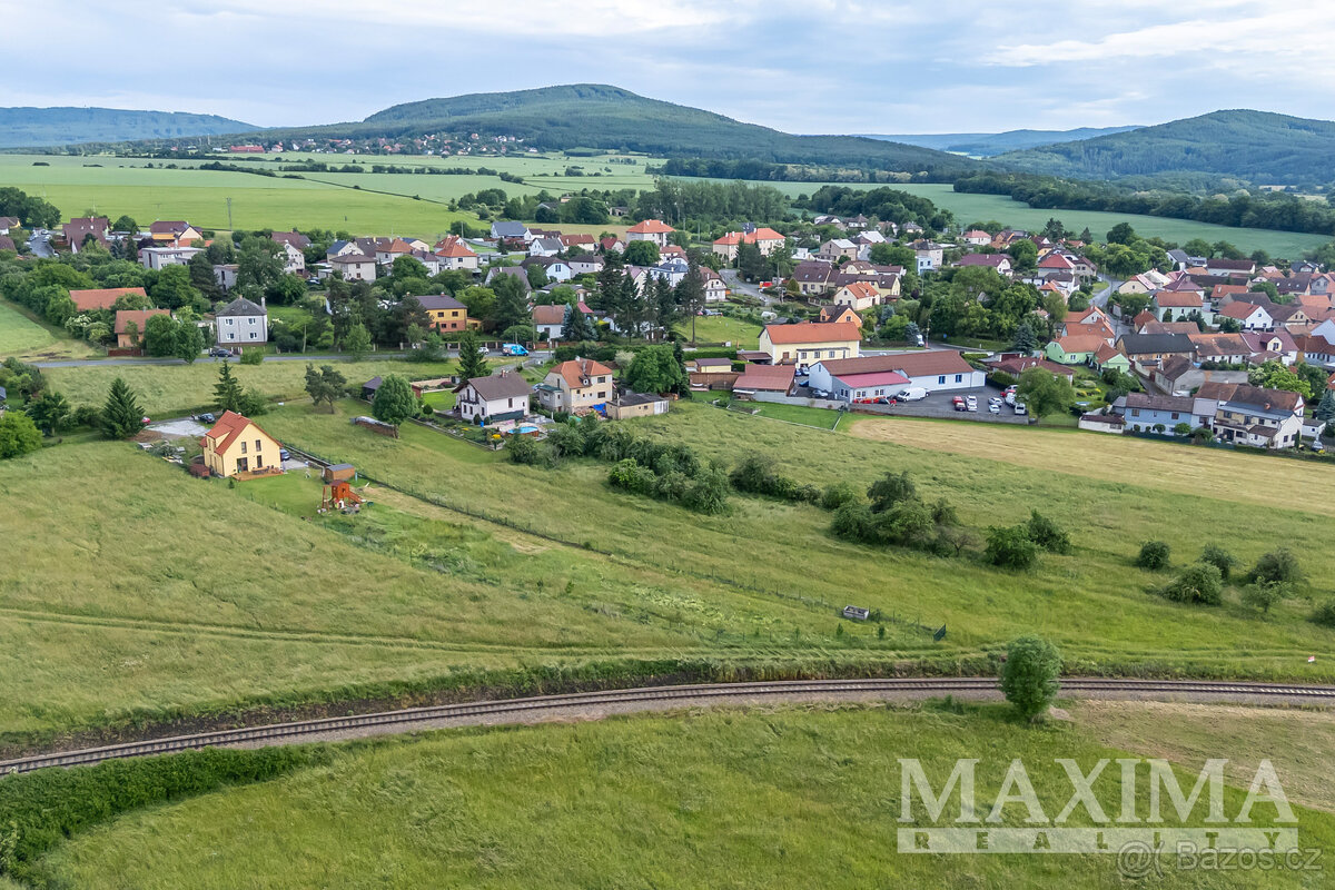 Pozemek o ploše 2625 m2 - Lochovice, Lochovice - 13