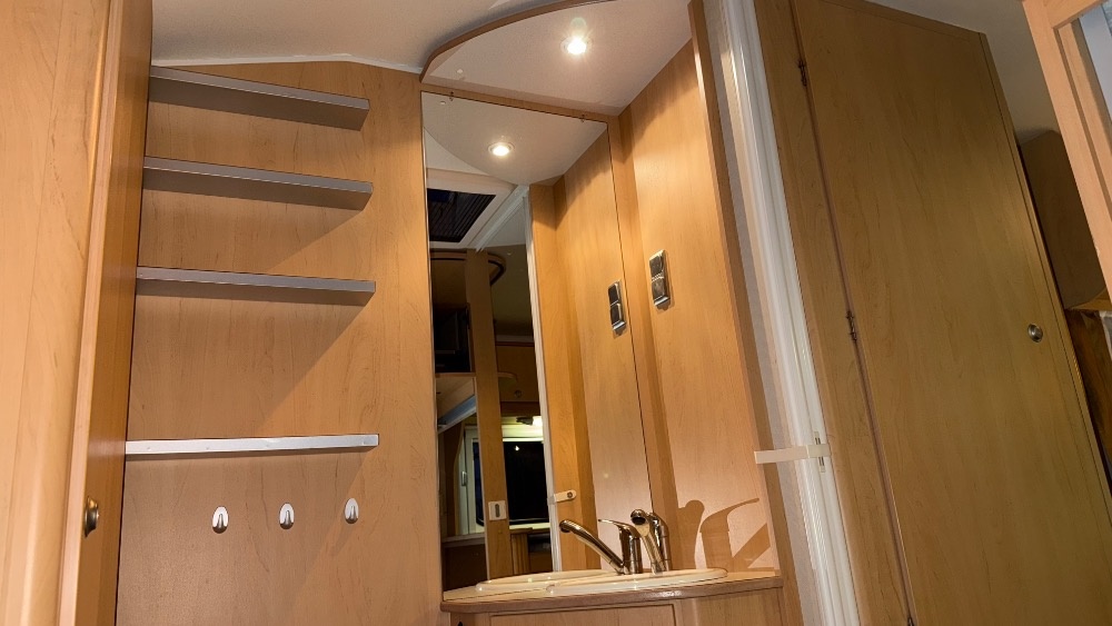 DELTA SUMMERLINER 4400 FB-STAN Easy Air-BOJLER-TOP STAV - 13