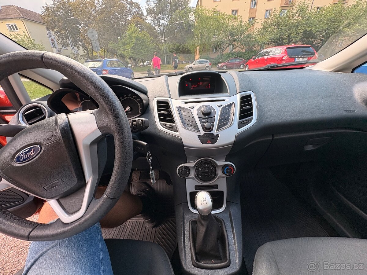 Ford Fiesta - 13
