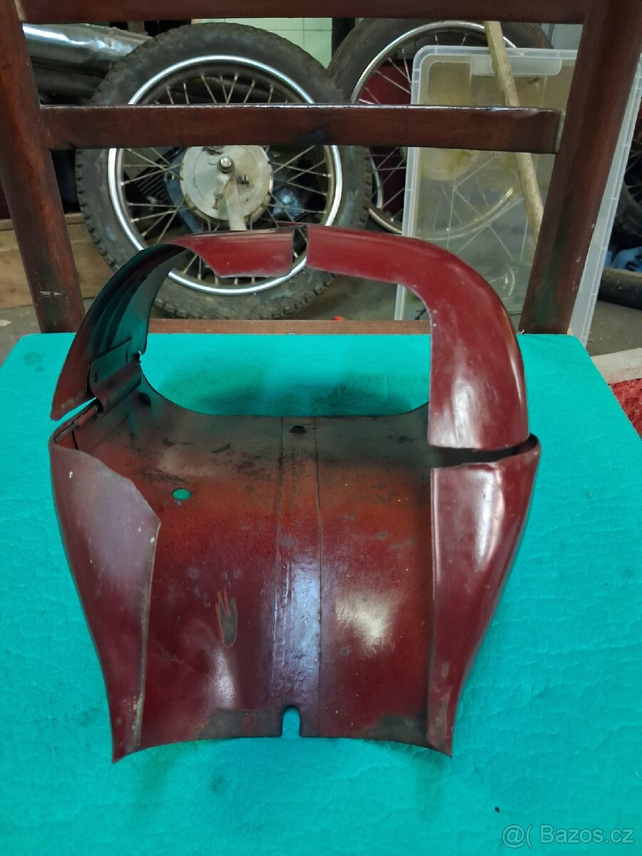 Jawa 550 / 555 prsíčka - 13