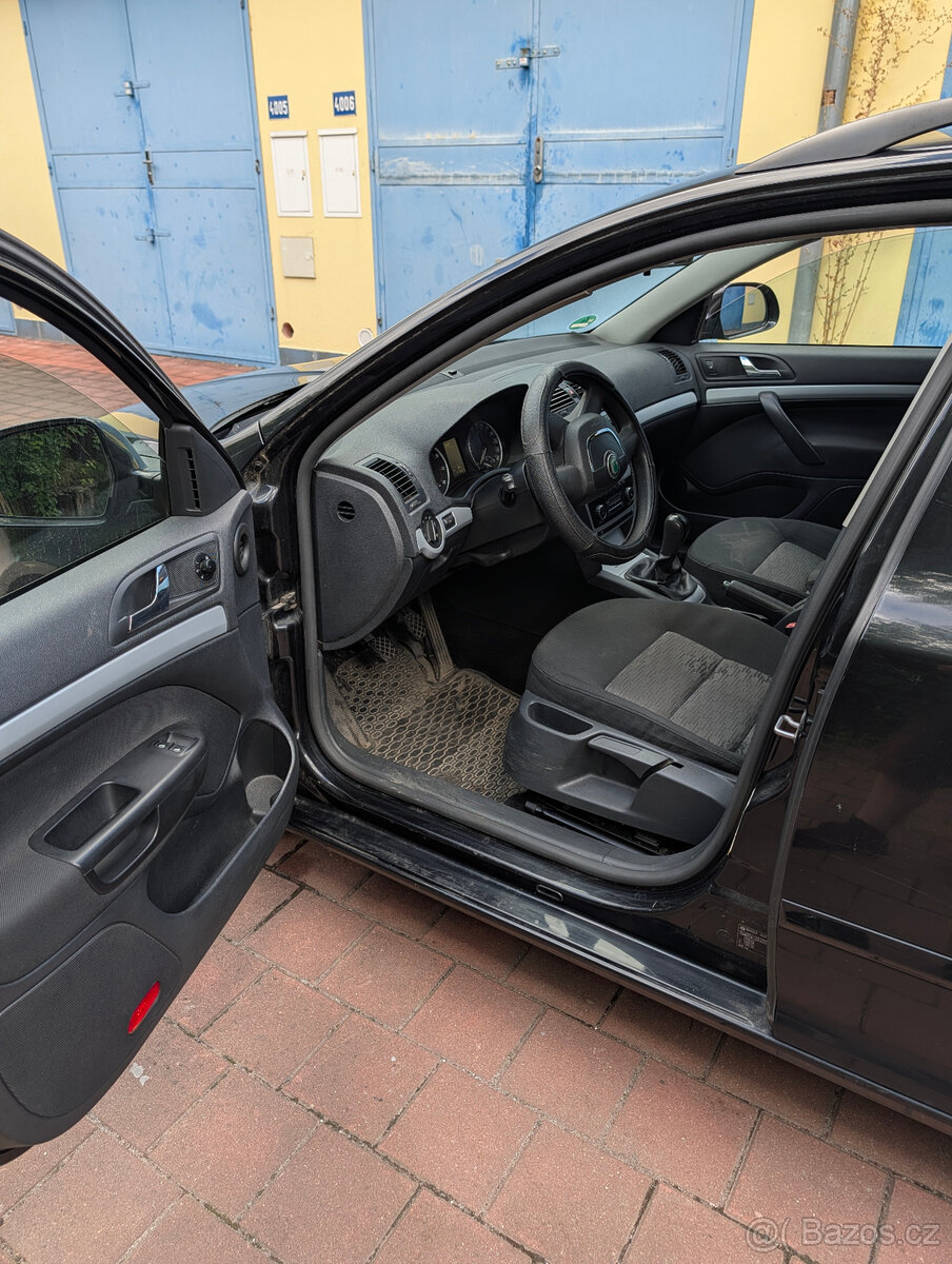 Škoda Octavia 2 1.4 TSI - 13